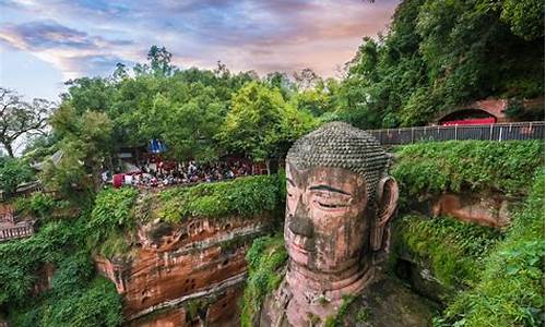 乐山旅游景点哪里好玩_乐山旅游景点哪里好